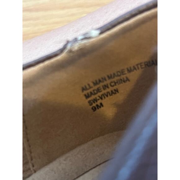 Studio Works Comfort Brown Loafer Size 9M - Picture 6 of 6